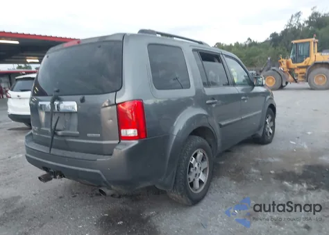 2010 Honda Pilot Touring из США, поврежденный, VIN 5FNYF3H92AB005676